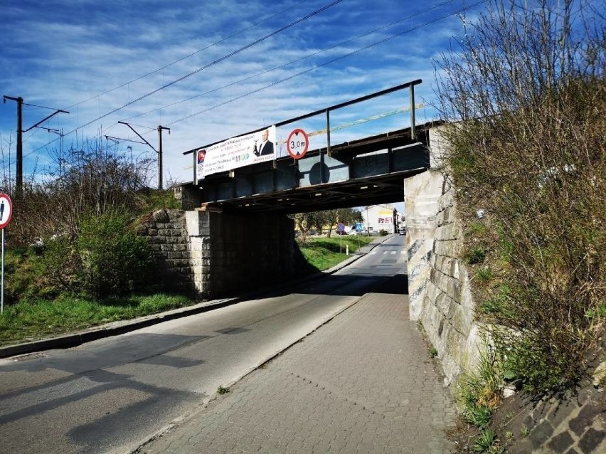 Wielka modernizacja linii kolejowej od Trzebini przez Oświęcim do Czechowic. Dzięki przebudowie wiaduktów znikną korki na drogach [ZDJĘCIA]