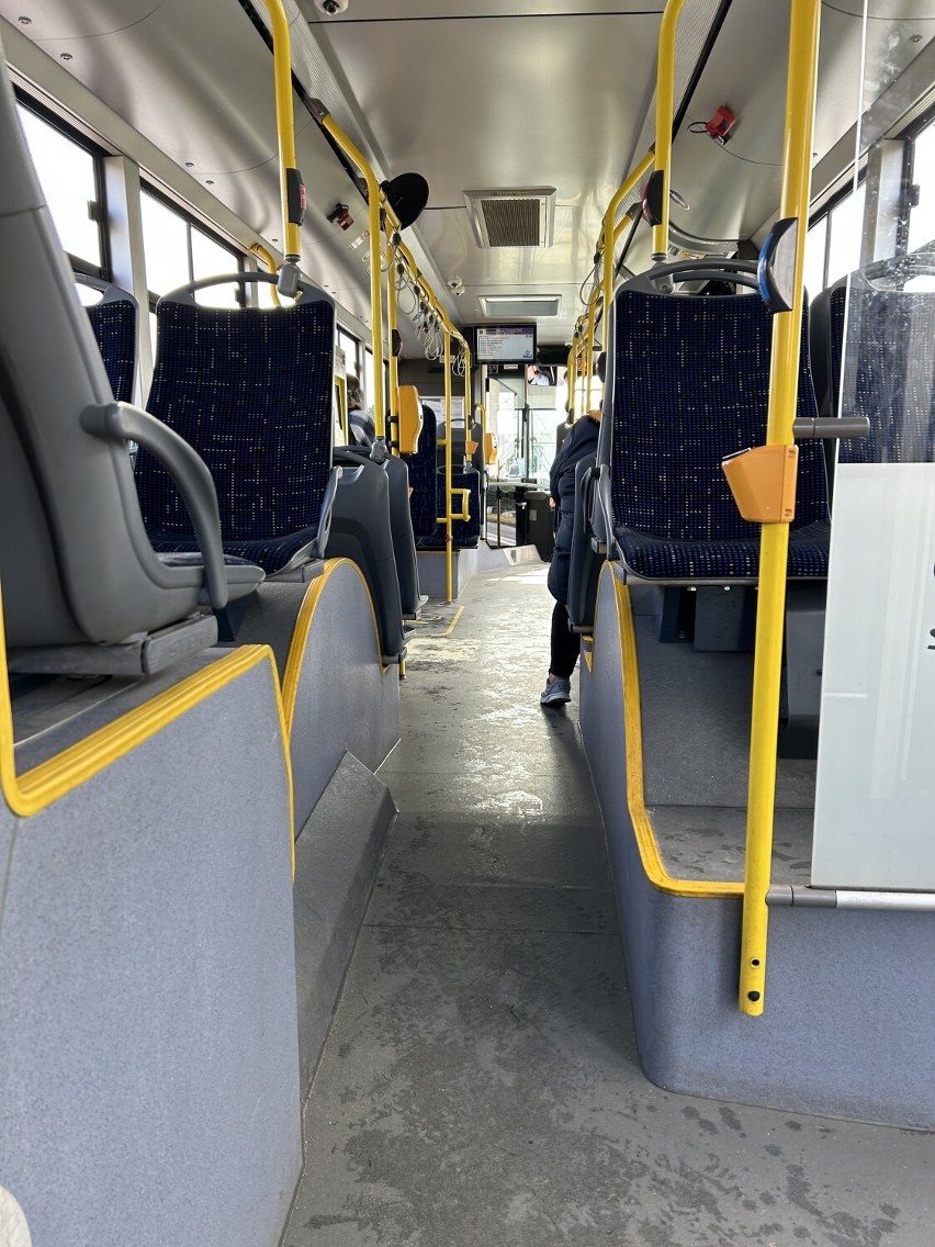 Autobus ZKGKM-u w powiecie olkuskim