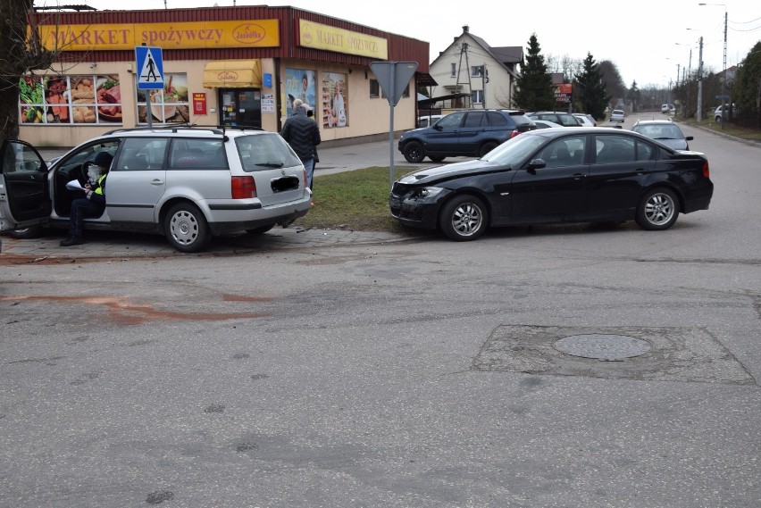 Sokółka. Na Kresowej zderzyły się trzy samochody (zdjęcia)
