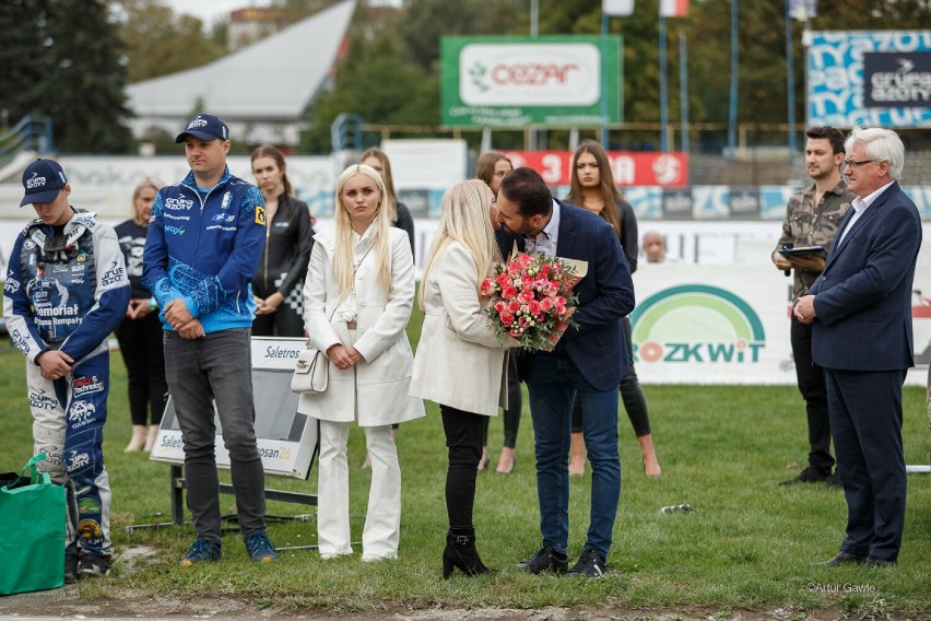 V memoriał zmarłego tragicznie żużlowca Unii Tarnów,...