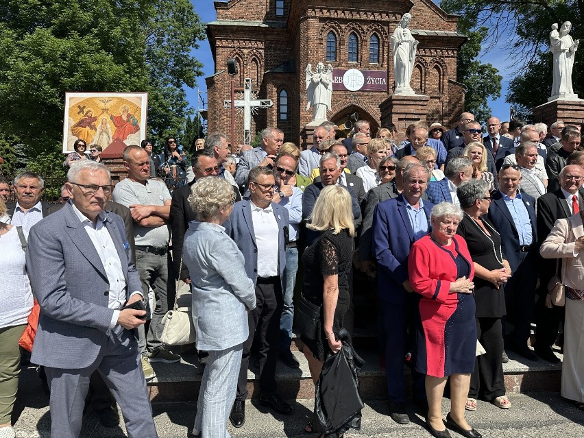 Zjazd absolwentów Zespołu Szkół nr 1 w Liskowie. W tym roku szkoła świętuje 100-lecie. ZDJĘCIA, FILM