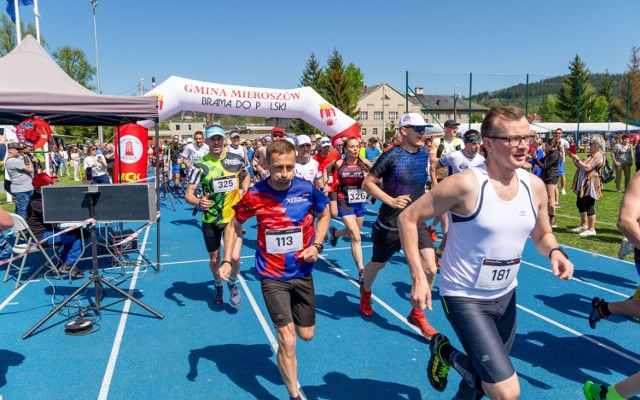 W Mieroszowie 1 maja 2024 roku odbył się 40. Bieg Jeża