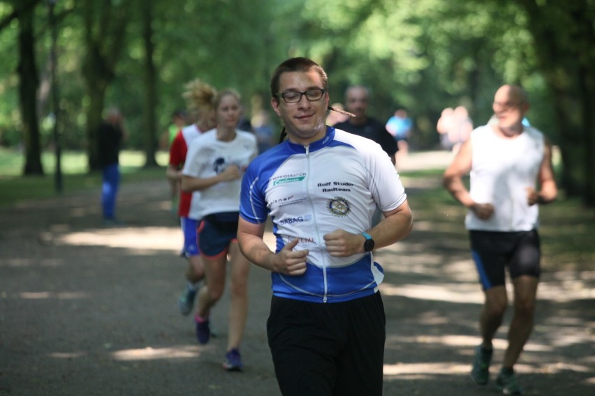 Parkrun Łódź w Parku Poniatowskiego w sobotę, 13 czerwca