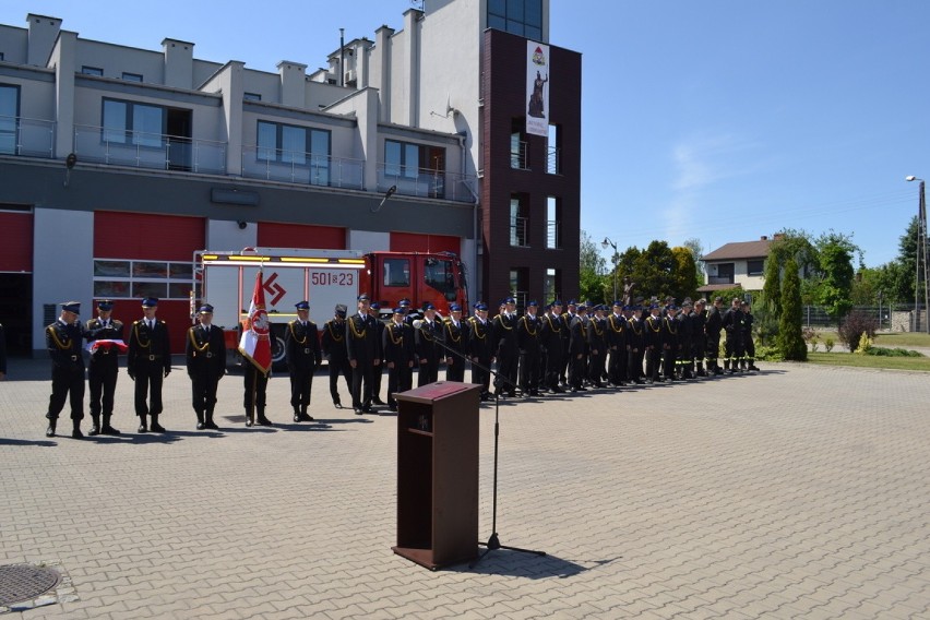 Dzień Strażaka w Komendzie Powiatowej PSP w Lublińcu. Medale, podziękowania i wyróżnienia [ZDJĘCIA, MEDALE, AWANSE]