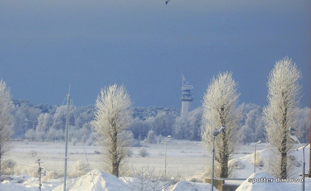 Śnieżne krajobrazy w nadmorskim Darłowie. Grudzień 2022 roku.