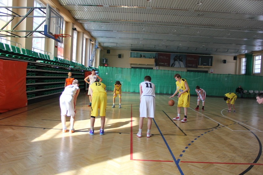 Mecz rozegrano w sobotę w hali sportowej w Przemyślu....