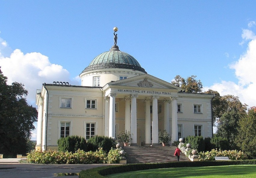 LUBOSTROŃ. W Lubostroniu koło Łabiszyna (pow. żniński)...