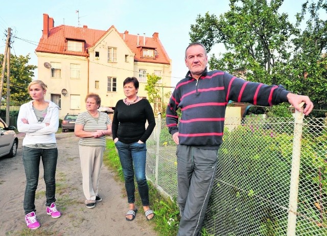Mieszkańcy ul. Bałtyckiej od lat próbują wykupić mieszkania - miasto o budynek nie dba, ale go nie sprzeda, bo leży w dobrym miejscu