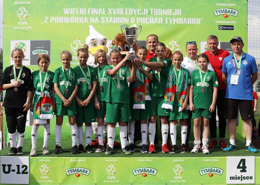 Dzieci z Mazowsza wśród najlepszych XVIII edycji Turnieju „Z Podwórka na Stadion o Puchar Tymbarku”