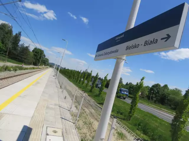 PKP inwestuje w modernizację przystanków i linii kolejowych w Wadowicach i Kalwarii Zebrzydowskiej, przez które można dotrzeć pociągiem z Małopolski do stolicy Podbeskidzia.