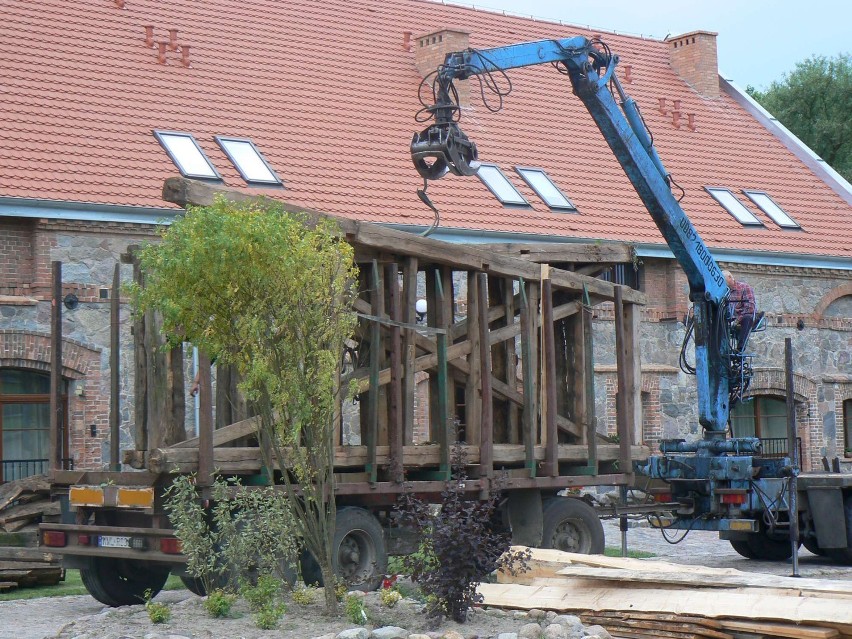 Zabytkowy wiatrak już w Prusimiu