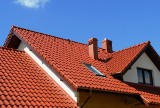 Właściwa izolacja i wentylacja dachu to mniejsze rachunki zimą
