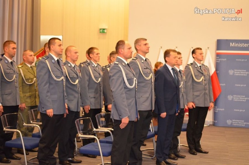 Policjanci i strażacy z Katowic i Gliwic docenieni w MSWiA [ZDJĘCIA]