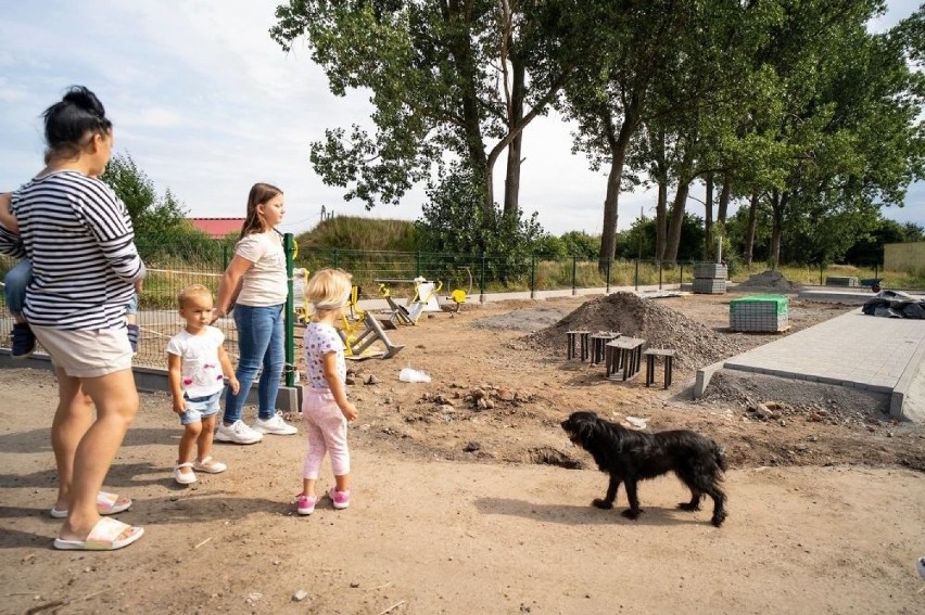 Teren budowy pod nową inwestycję w Stożnym