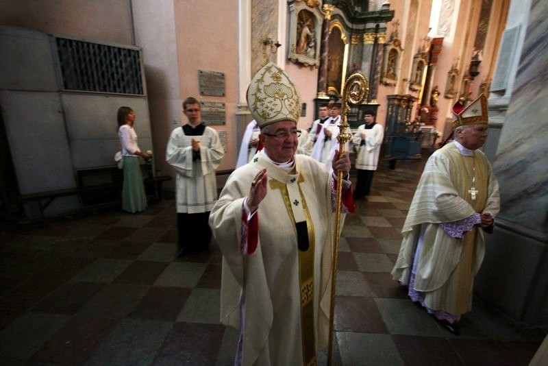 Święcenie kleryków w kolegiacie św. Ignacego Loyoli w Gdańsku Starych Szkotach [ZDJĘCIA]