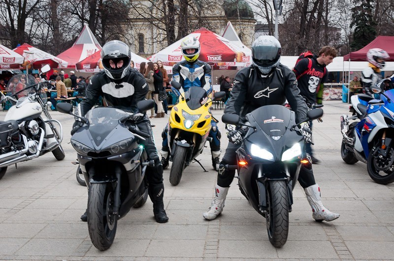 Motoserce w Częstochowie rozpoczęło sezon motocyklowy. Jutro Zjazd Gwiaździsty