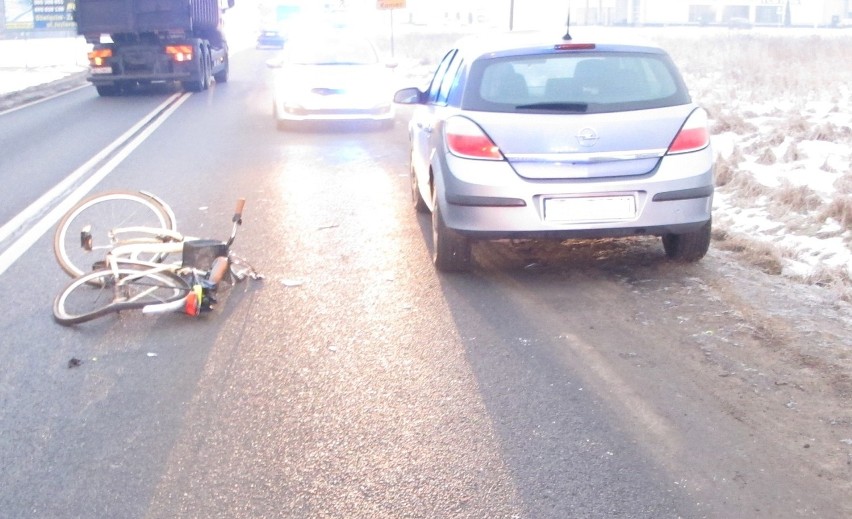 Broszkowice. Samochód potrącił rowerzystkę