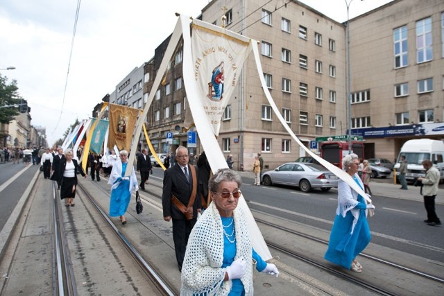 Archidiecezja łódzka zajmuje ostatnie miejsce w kraju pod względem liczby wiernych przychodzących na niedzielne msze św.