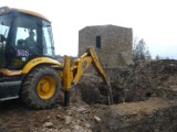 Trwa rekonstrukcja średniowiecznego zamku w Inowłodzu