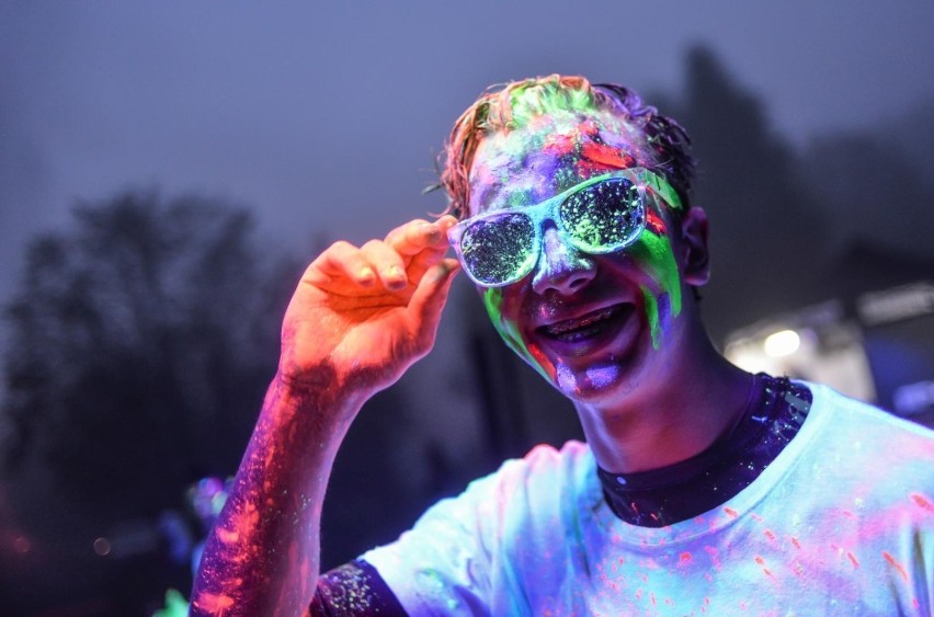 UV ColoRUN w Sopocie. Biegli pełni kolorów 18.05.2019