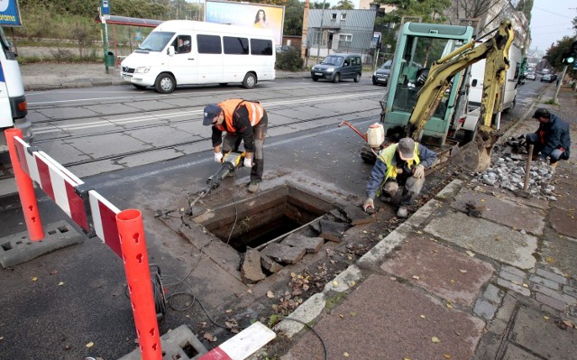 Po miesiącu czekania otrzymaliśmy obietnicę, że we wtorek ...