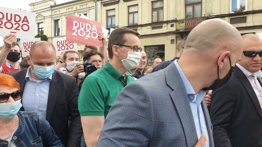 Premier Mateusz Morawiecki przyjechał do Brzezin, żeby... promować Andrzeja Dudę