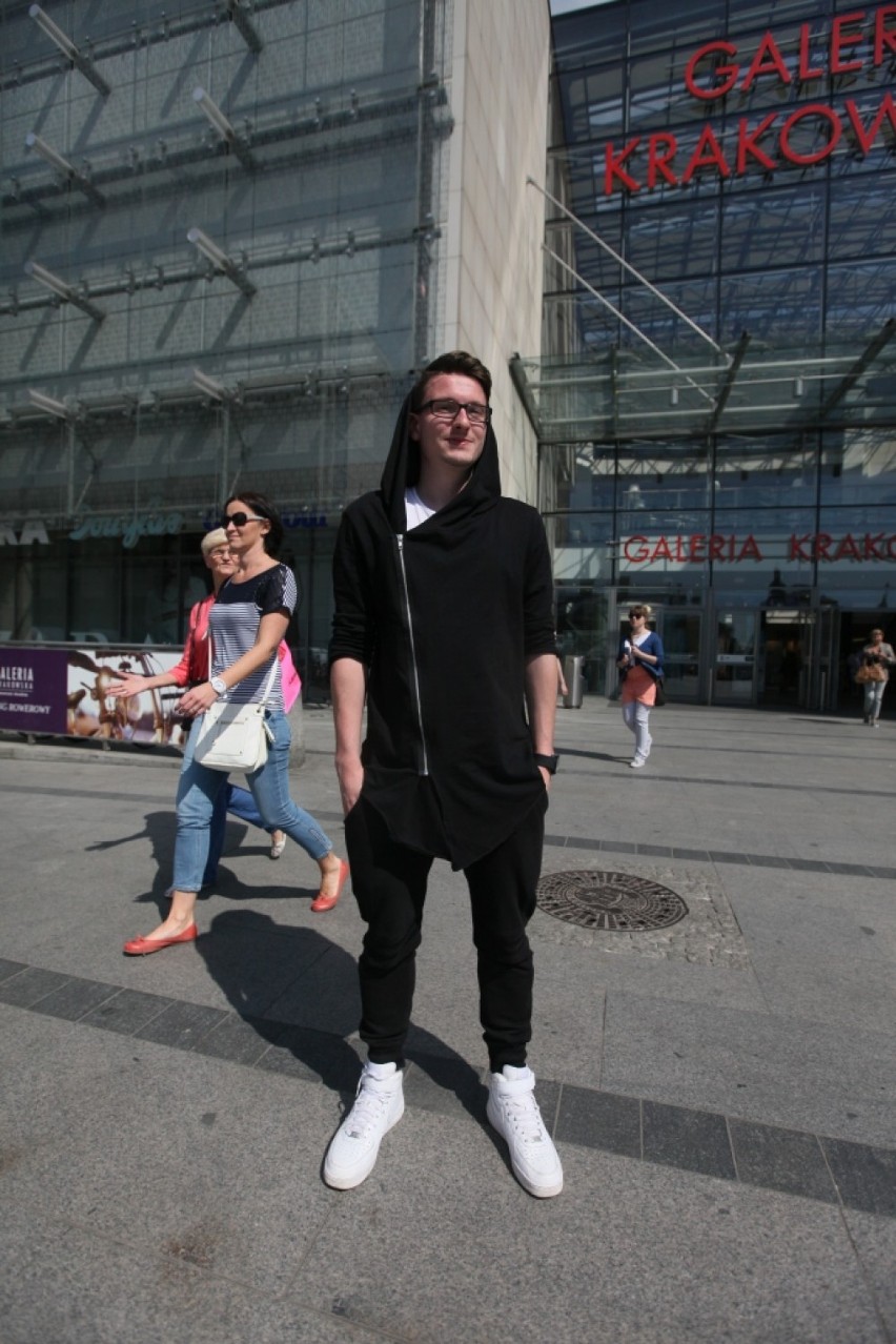 Street fashion, czyli modni w Krakowie [ZDJĘCIA]