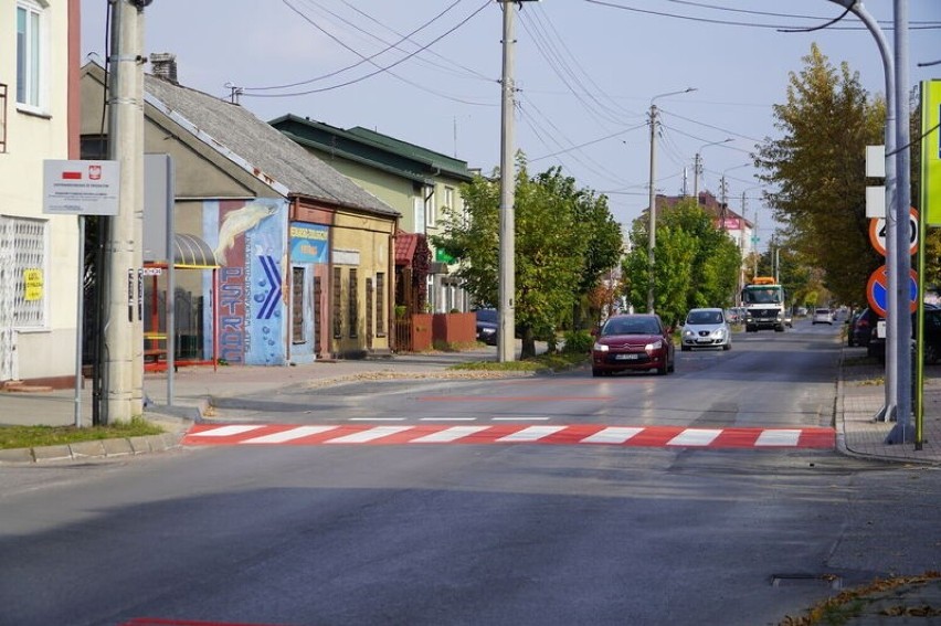 Nowoczesne przejście dla pieszych na ulicy 1 Maja w Skarżysku już gotowe. Zobacz zdjęcia 