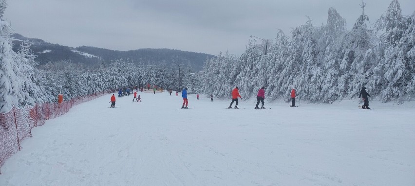 Pierwszy dzień sezonu 2022/2023 na stacji narciarskiej...