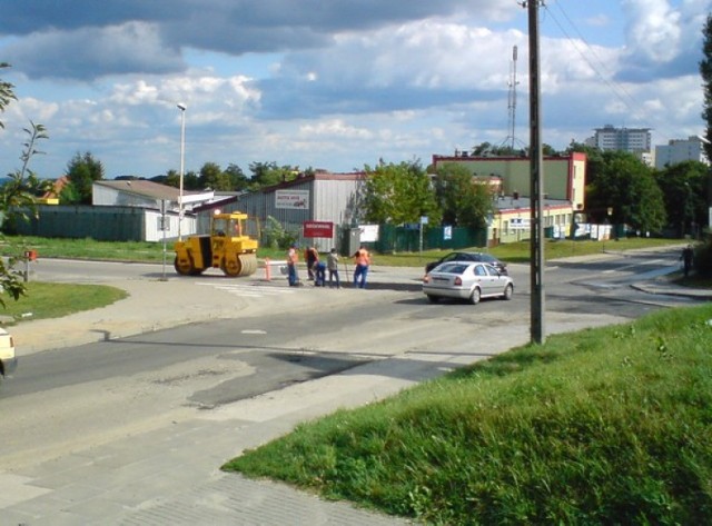 Rozpoczyna się kolejny etap prac na modernizowanej ul. ...