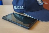 Policjanci odzyskali skradzione telefony 