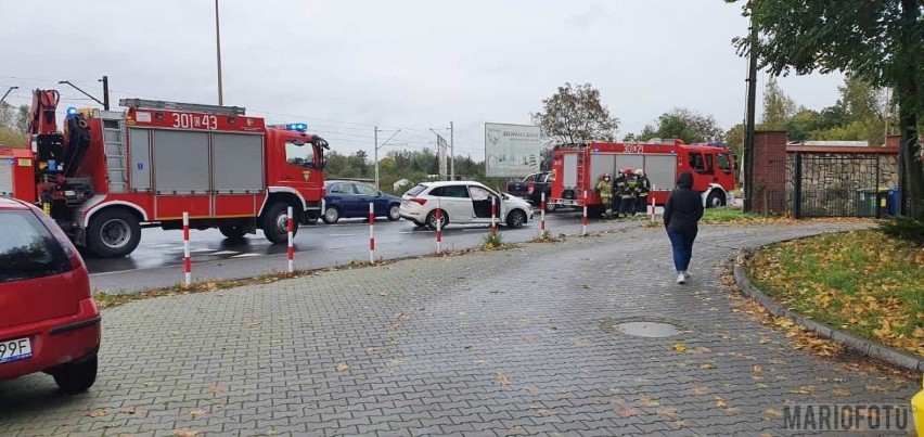 Zderzenie na ul. Marka z Jemielnicy w Opolu. Jedna osoba...