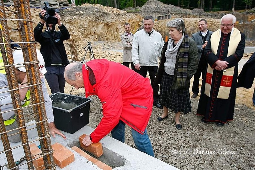 27 maja w Polanicy-Zdroju wmurowano kamień węgielny pod...