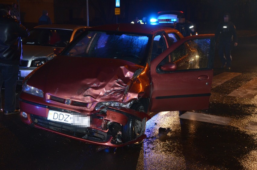 Wieczorem we wtorek, 6 grudnia 2022 roku w Dzierżoniowie na...