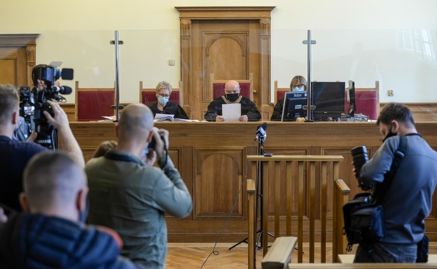 Jest wyrok za strzały w siedzibie Thompson Reuters w Gdyni. Sąd skazał Stsiapana S. na rok więzienia w zawieszeniu na 3 lata dla