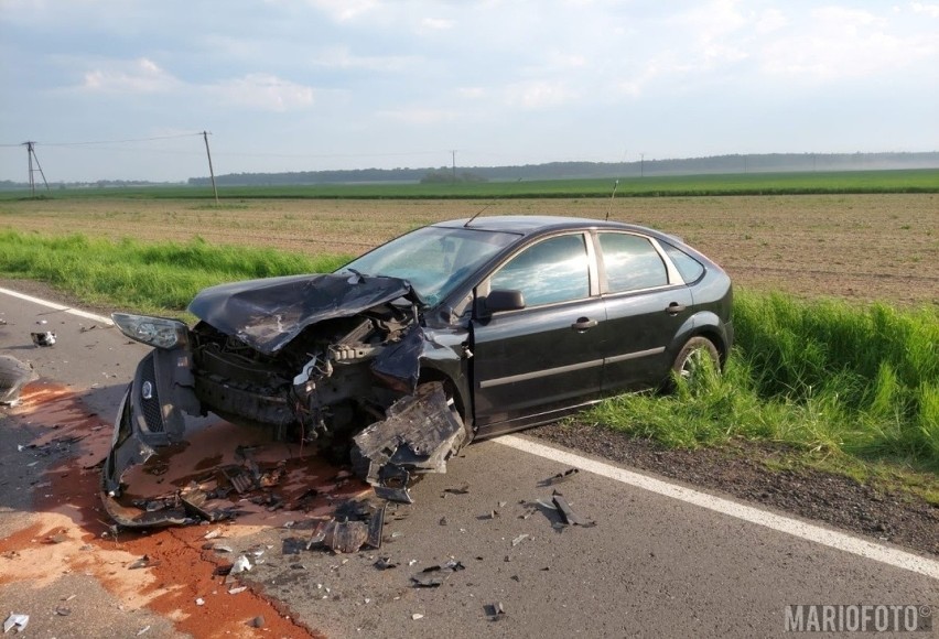 Uderzenie było tak mocne, że oba pojazdy nie nadawały się do...