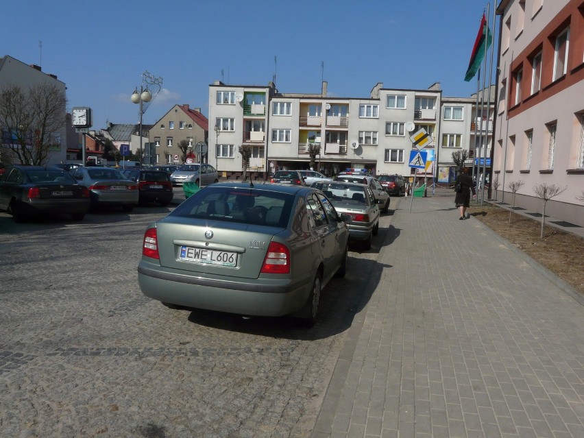 Wieruszów: Nie ma gdzie zaparkować