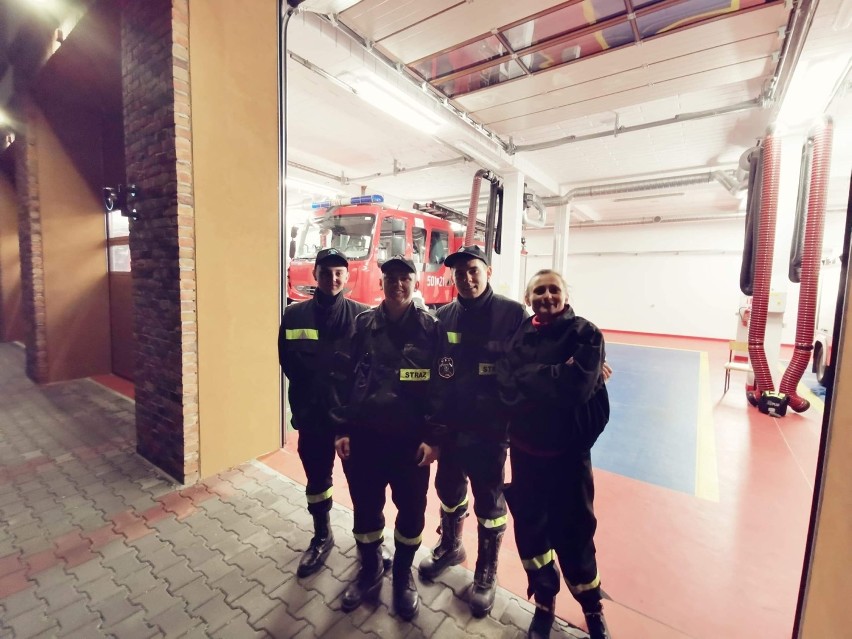 Tak rodzą się bohaterzy: strażacy powiatu puckiego