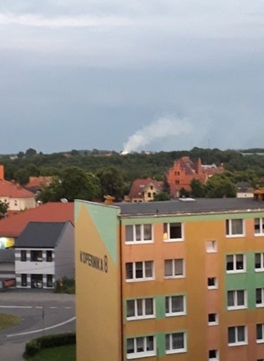 Pożar stogu w Osnowie postawił na nogi około 20 zastępów...
