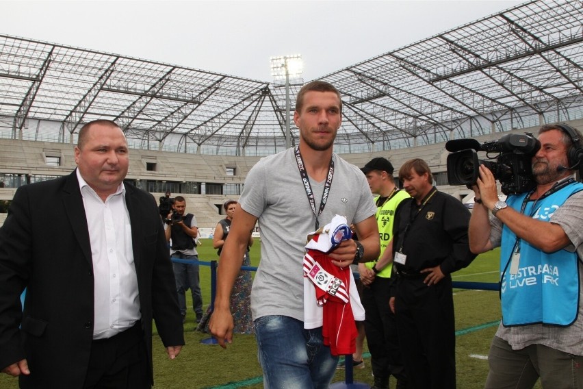 To będzie hitowy transfer! Łukasz Podolski w Górniku Zabrze. Zagra w klubie, któremu kibicuje od dziecka