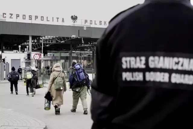 Radni Marcin Gołaszewski (KO) i Michał Olejniczak (NL) zarzucili posłance Hannie Gill-Piątek (PL 2050) "robienie polityki na tragedii uchodźców z Ukrainy". Parlamentarzystka jest zdzwiona, reakcję radych nazwała "teatrem".
CZYTAJ DALEJ NA KOLEJNYM SLAJDZIE>>>