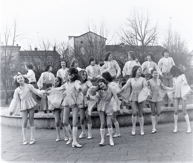 „Wir” podczas próby na Placu Powstańców Warszawskich wiosną 1975 r.
