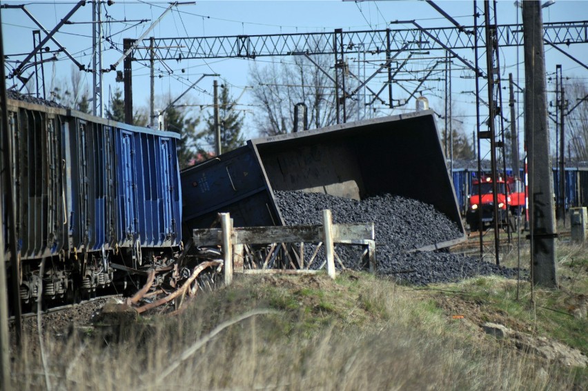 Gdańsk Olszynka: wykoleił się wagon pociągu towarowego [ZDJĘCIA]