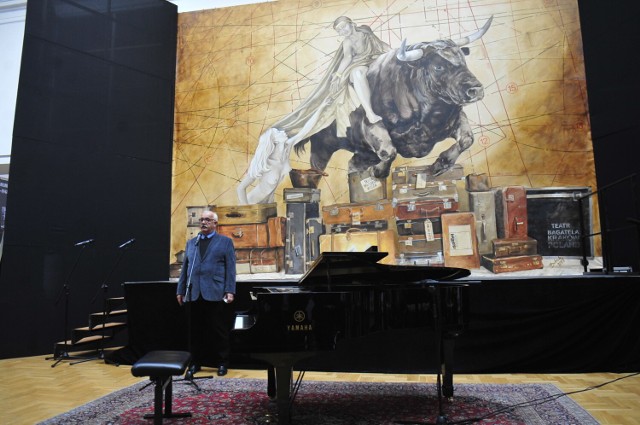 W piątek o 19 w sali Państwowej Szkoły Muzycznej wystąpi Martin Garcia Garcia prezentując na fortepianie największe utwory Fryderyka Chopina czy Franza Schuberta. Szczegóły tutaj.