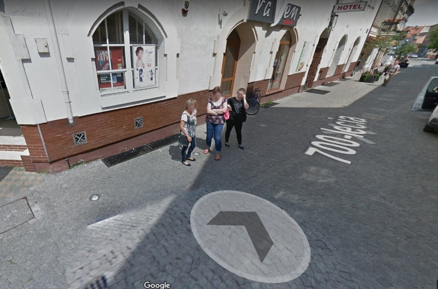 Tak wyglądają mieszkańcy Żnina przyłapani przez Google Street View. Rozpoznajesz kogoś na zdjęciach?