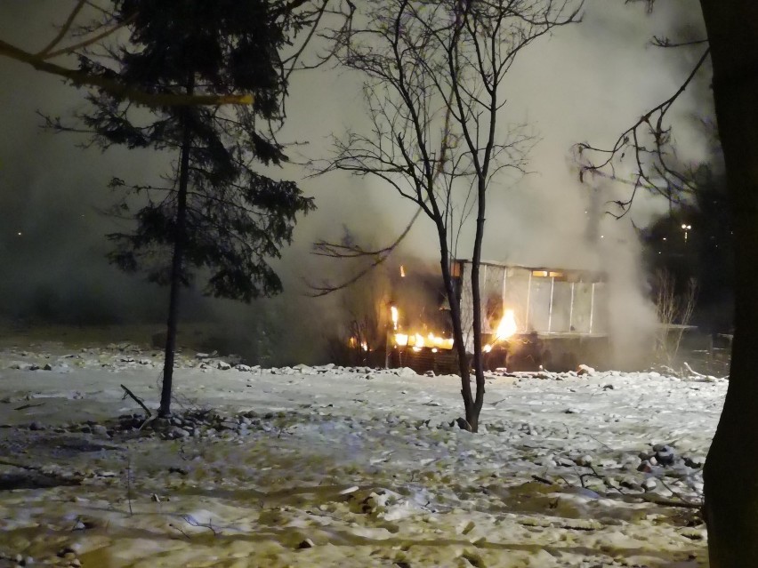 Pożar budynku przy ul. Siemianowickiej w Bytomiu.