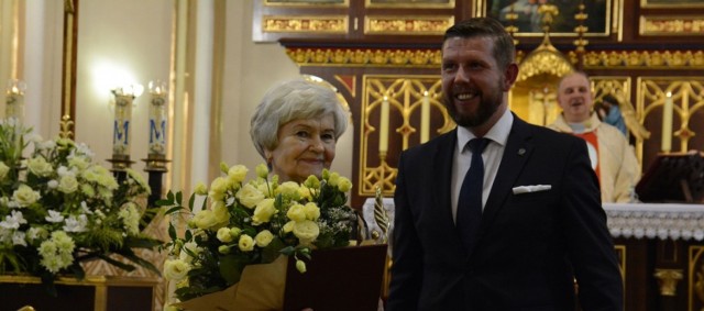 W ubiegłym roku Złotego Wawrzyna otrzymała prezes zarządu fundacji „Wspólnota Dobrej Woli” Wiesława Kiermaszek-Lamla