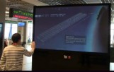 Interaktywny ekran pojawił się na lotnisku w Pyrzowicach. Powie wszystko o Twoim locie!