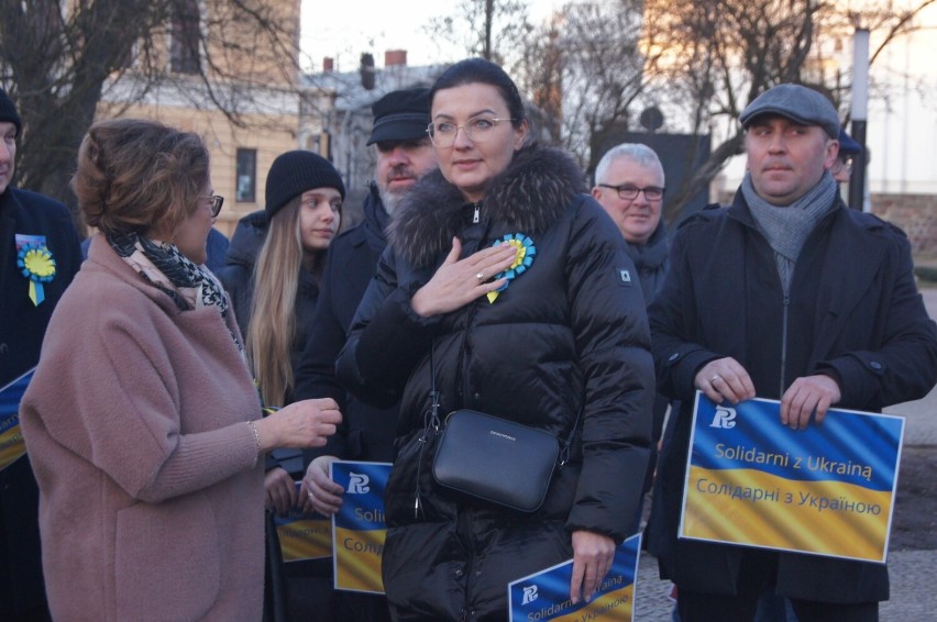 Wiec solidarności z Ukrainą na placu 3 Maja w Radomsku...