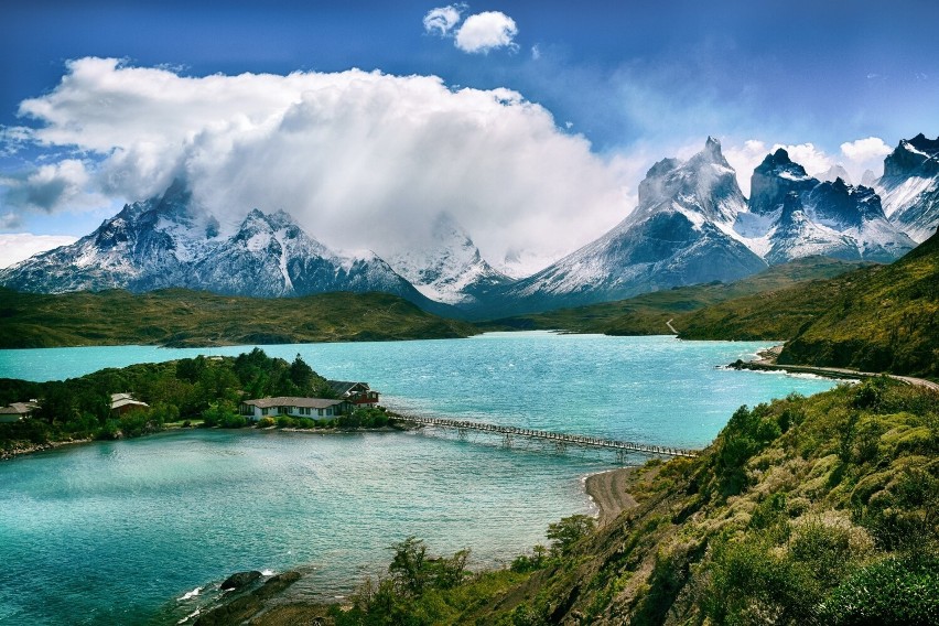 Torres del Paine to zapierające dech w piersiach góry w...
